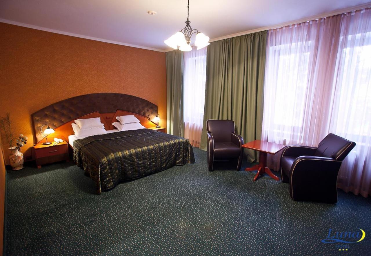 Luna Hotel Кишинев Екстериор снимка