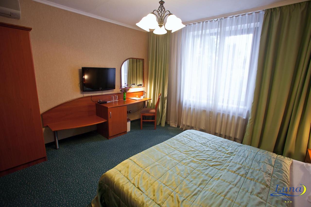 Luna Hotel Кишинев Екстериор снимка
